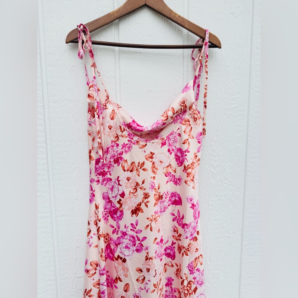 WAYF The Beverly Cowl Neck Midi - Picture 4 of 12